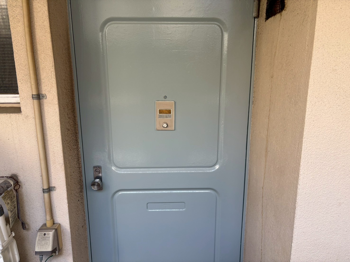 名古屋市にてアパート室内塗装工事〈退去後の原状回復に伴う塗装工事〉の施工後写真